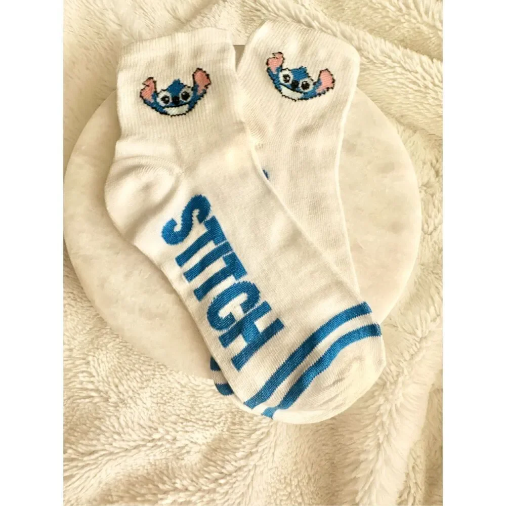 Blue and white experiment 626 - Stitch socks